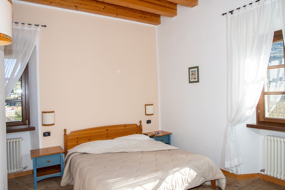 2 Bedrooms, Apartment, Double Bed