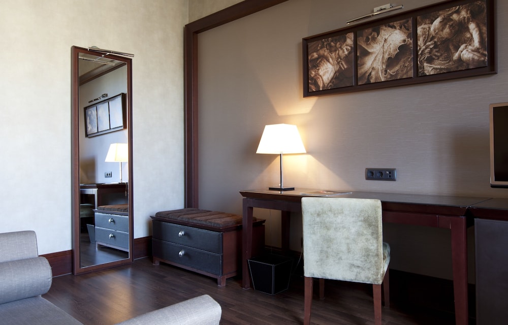 Hotel Barcelona Center 48/83