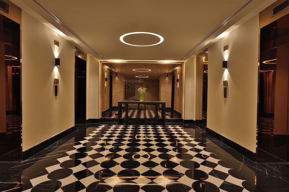Movenpick Hotel Beirut 23/49