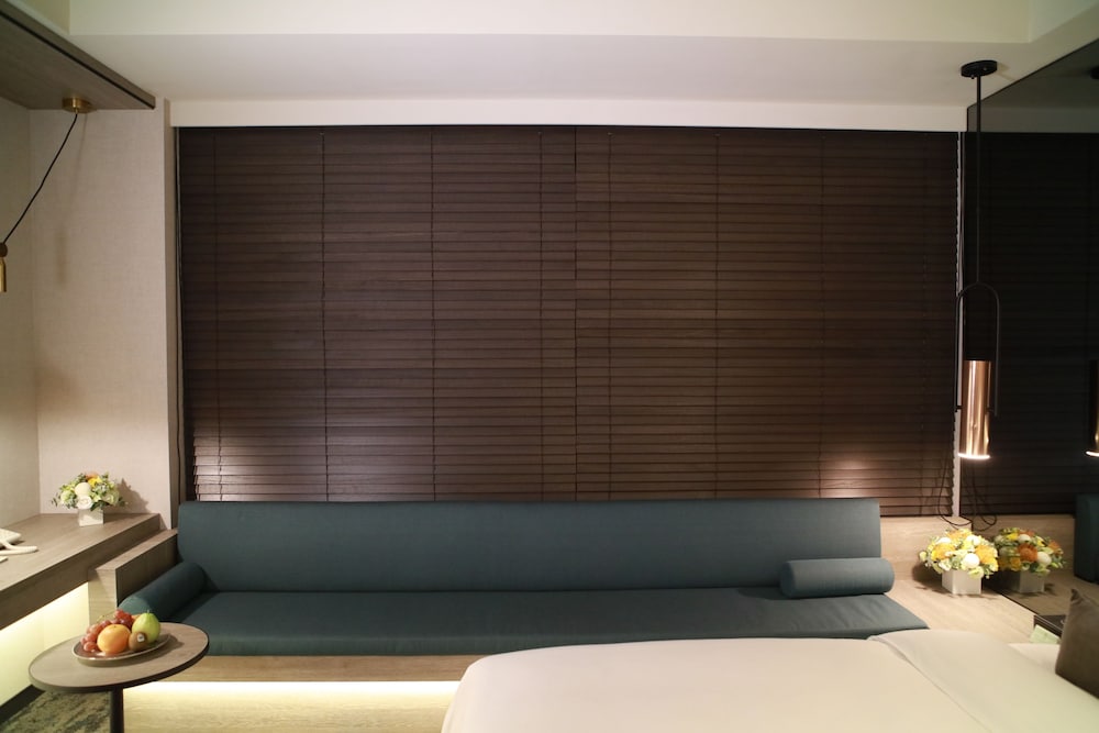 Queena Plaza Hotel Tainan 8/50
