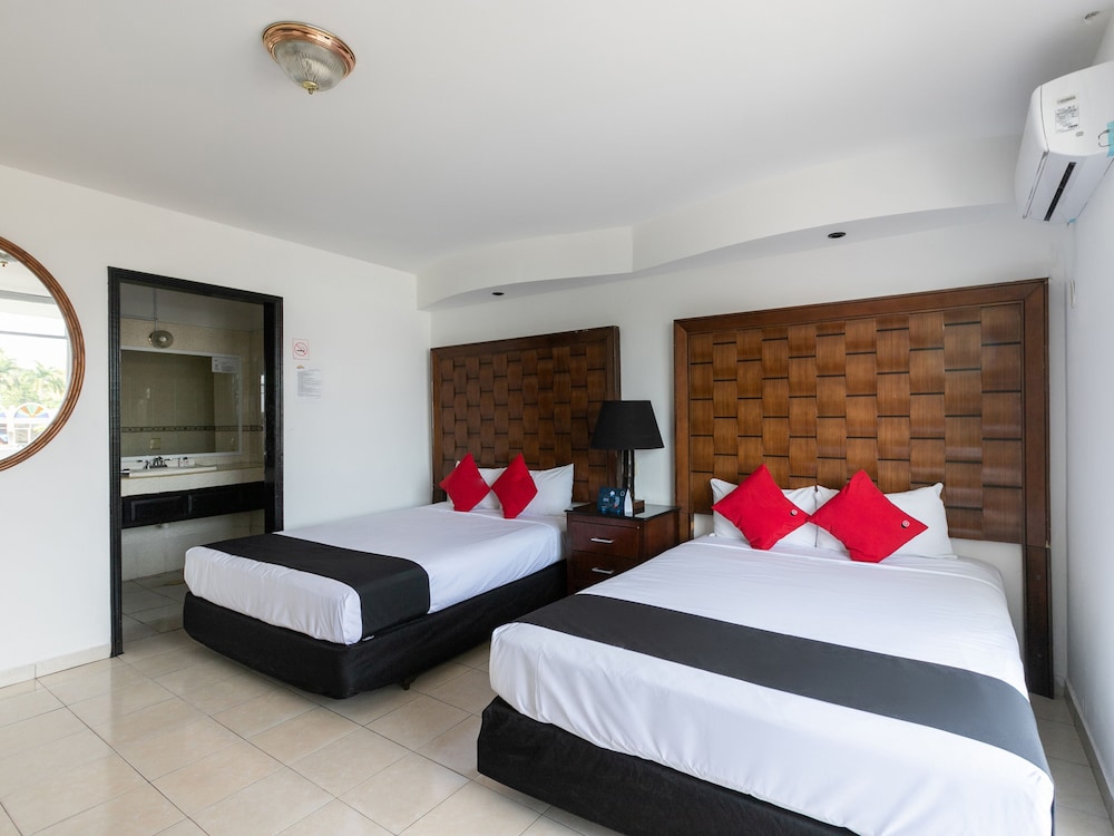 Zona Dorada Inn 22/50
