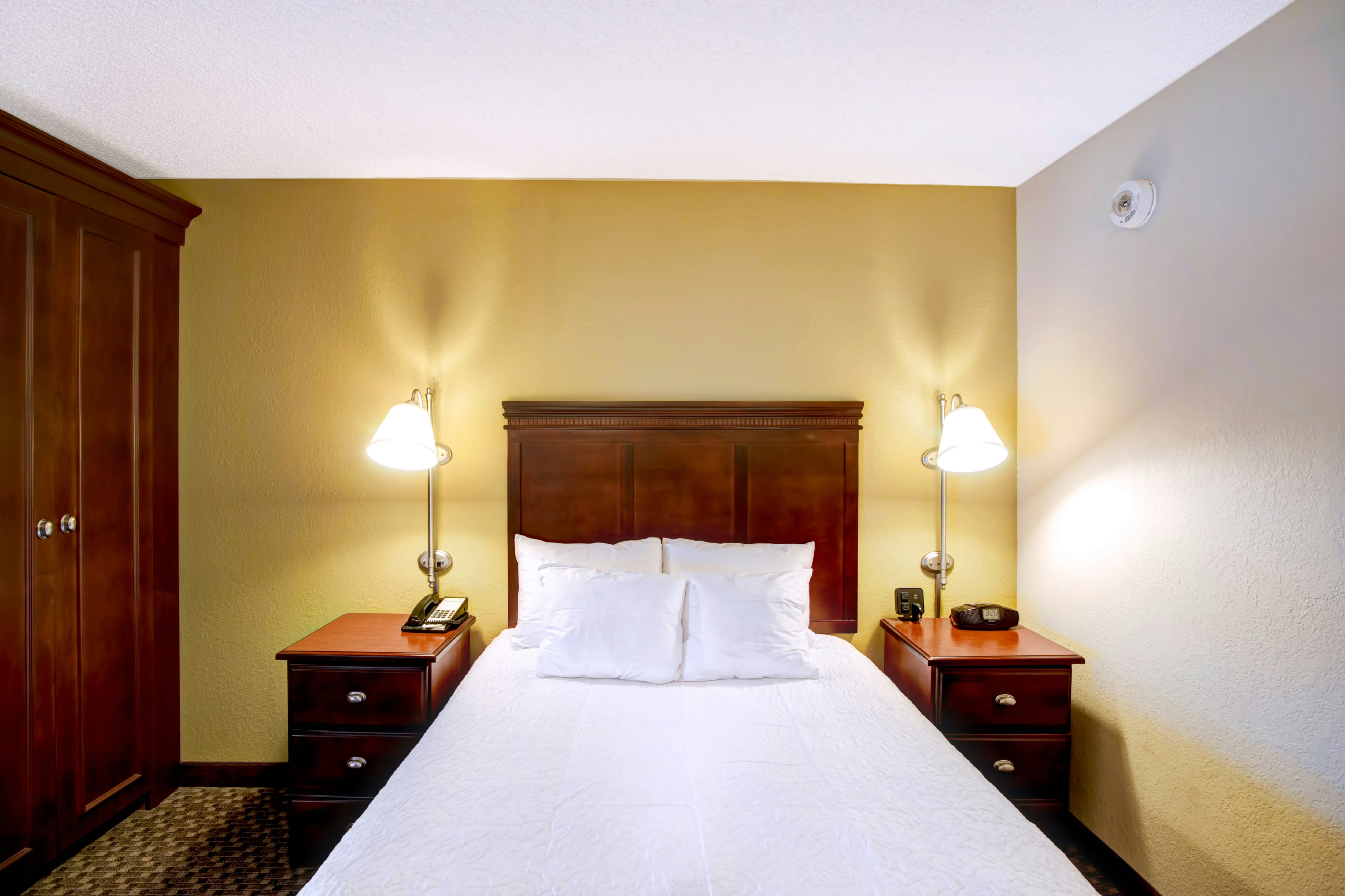 ROOM, DOUBLE BED, ACCESSIBLE