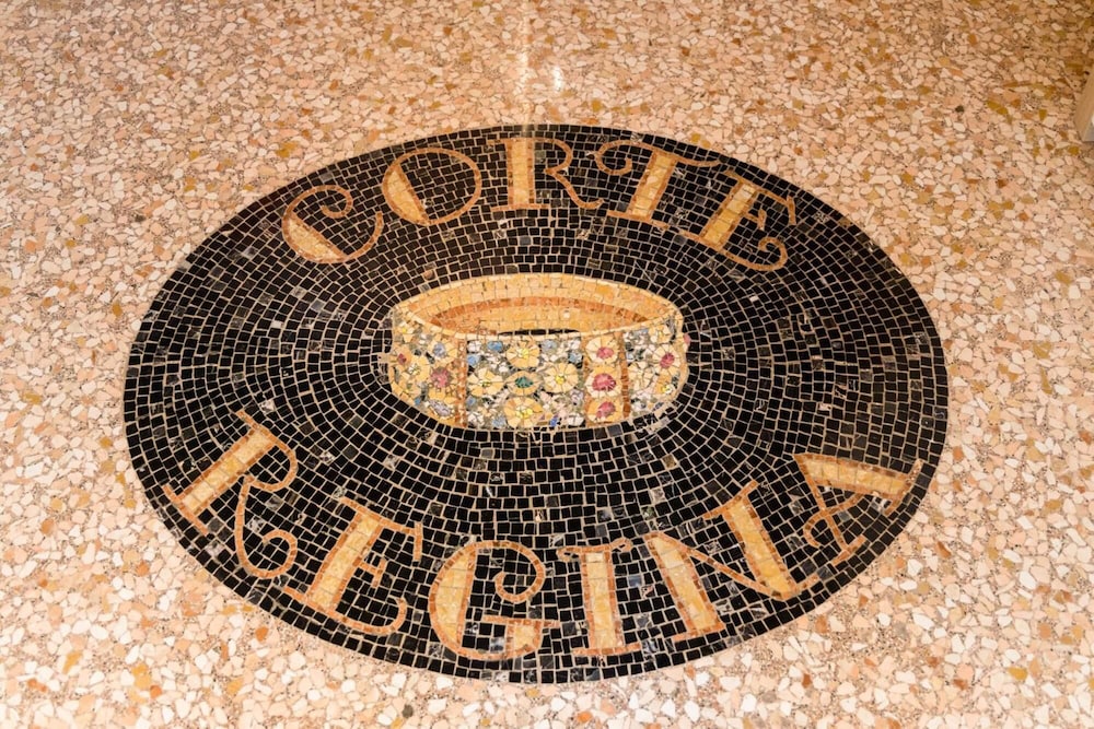 Corte Regina 17/64