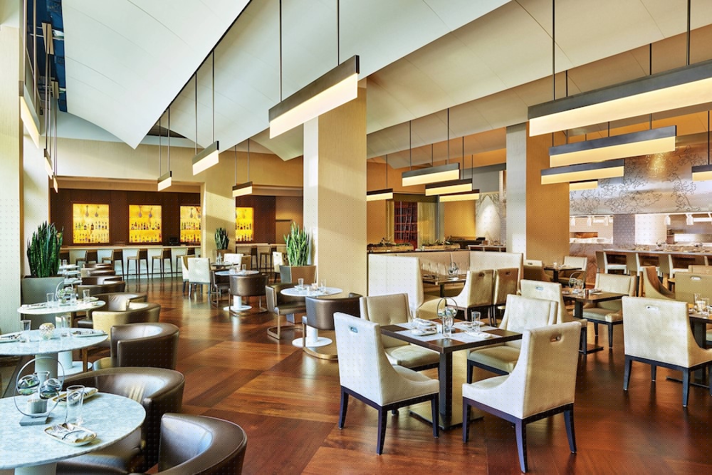 The Westin Charlotte 49/67