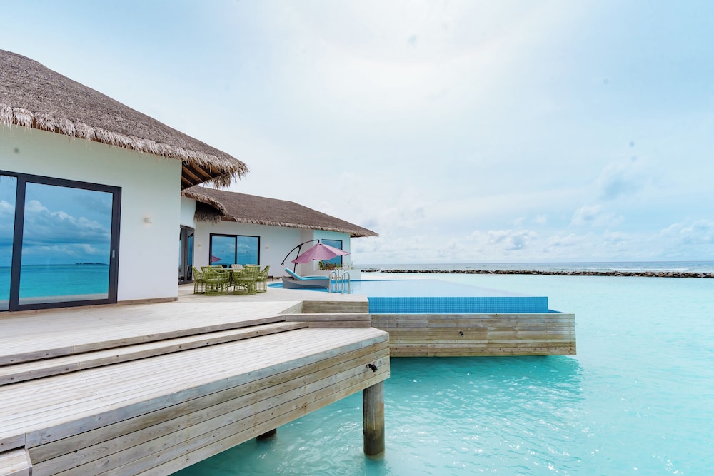 NOOE Maldives Kunaavashi 54/64