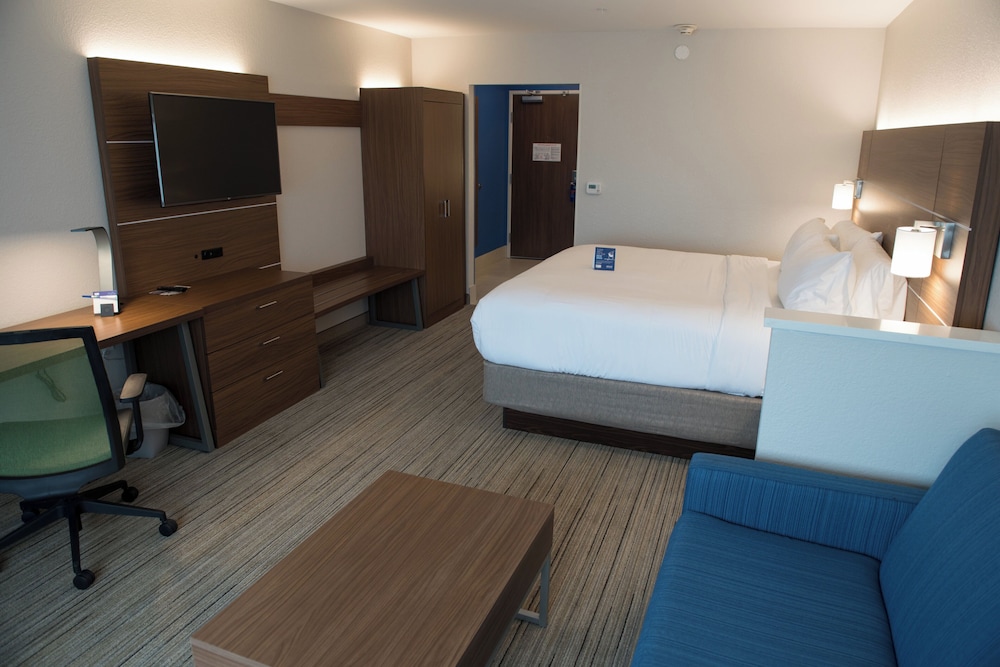 Holiday Inn Express & Suites Dayton North - Vandalia 26/50