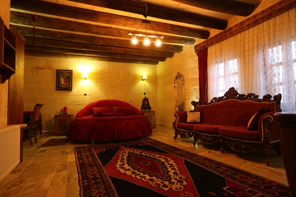 Avanos Suites 52/62