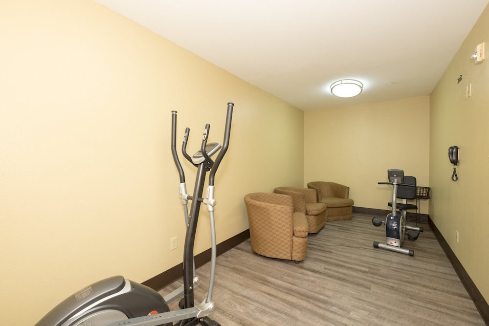 Red Roof Inn & Suites Lake Charles 34/43