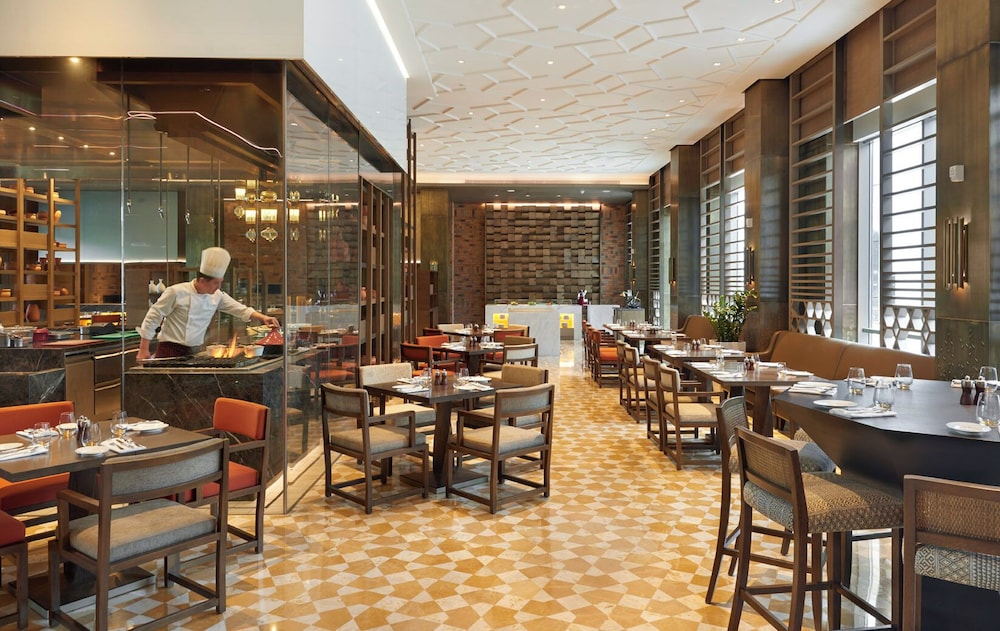Hyatt Regency Tashkent 53/72