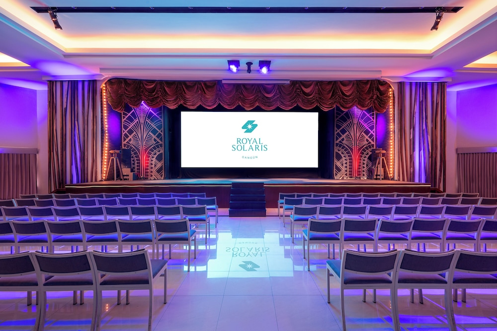 Royal Solaris Cancun All Inclusive 64/76