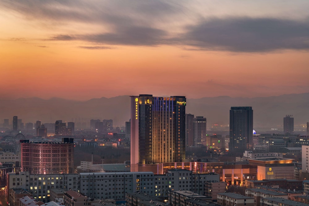 Shangri-La Huhhot 50/55