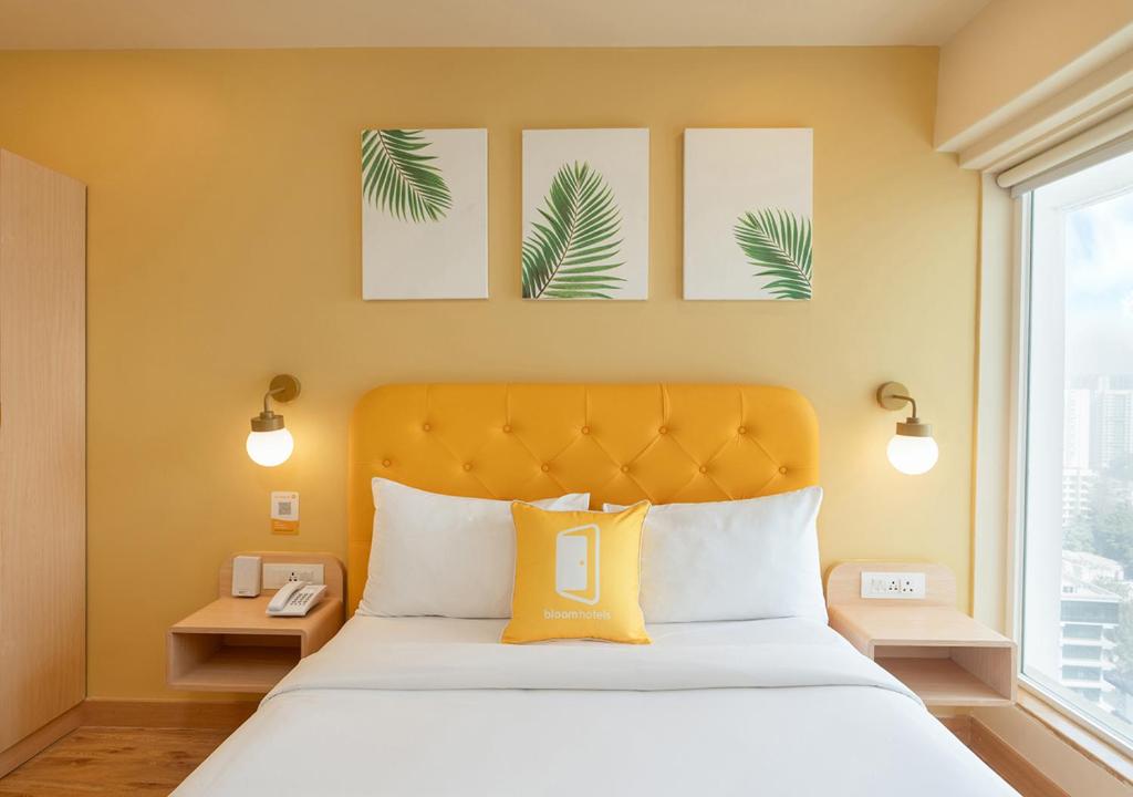 غرفة قياسية بسرير كوين، Bloom Hotel - Saki Vihar Powai 3/3