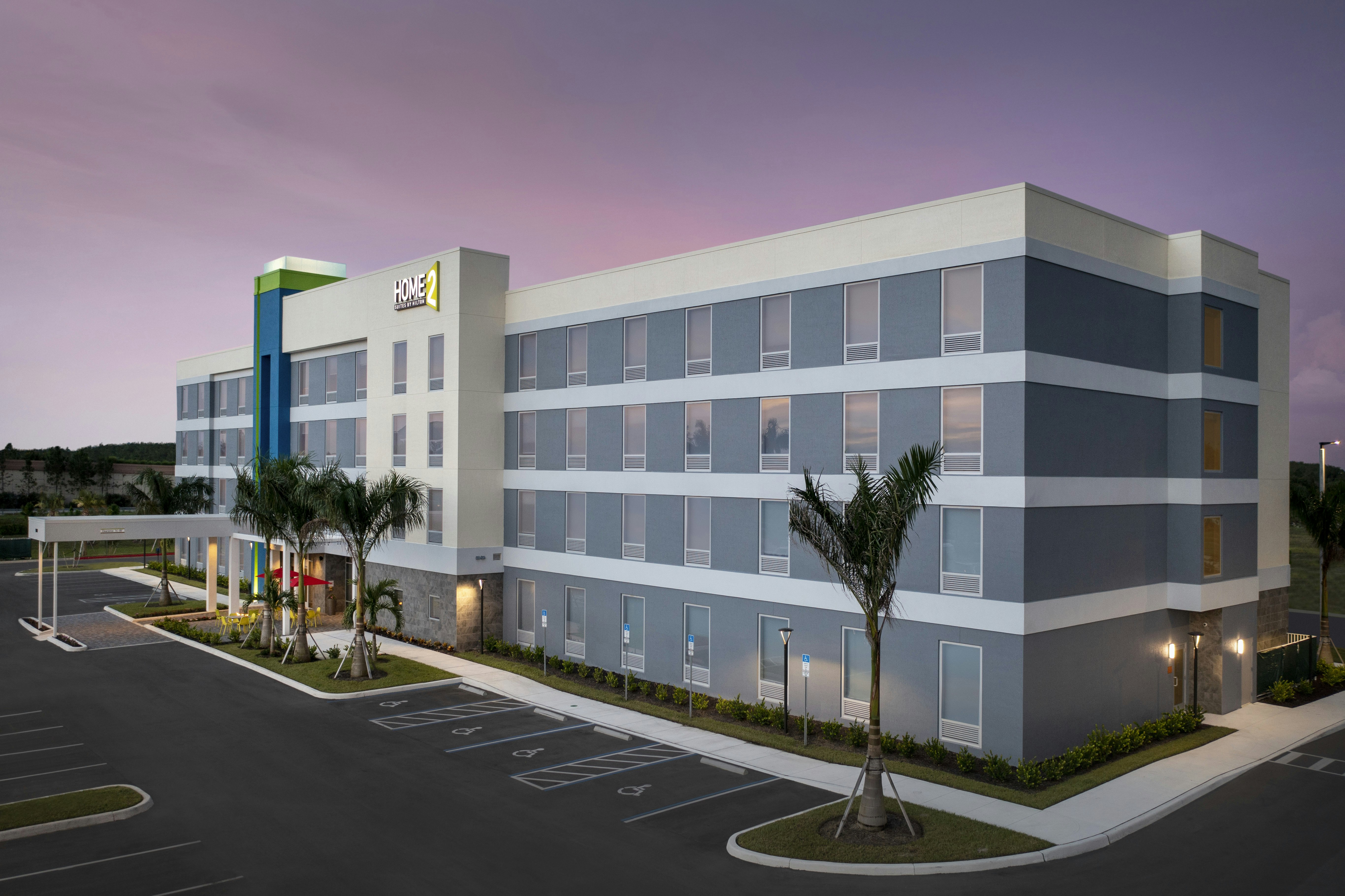 Home2 Suites by Hilton Fort Myers Airport photo2
