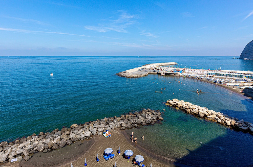 Hotel Giosue A Mare 44/50
