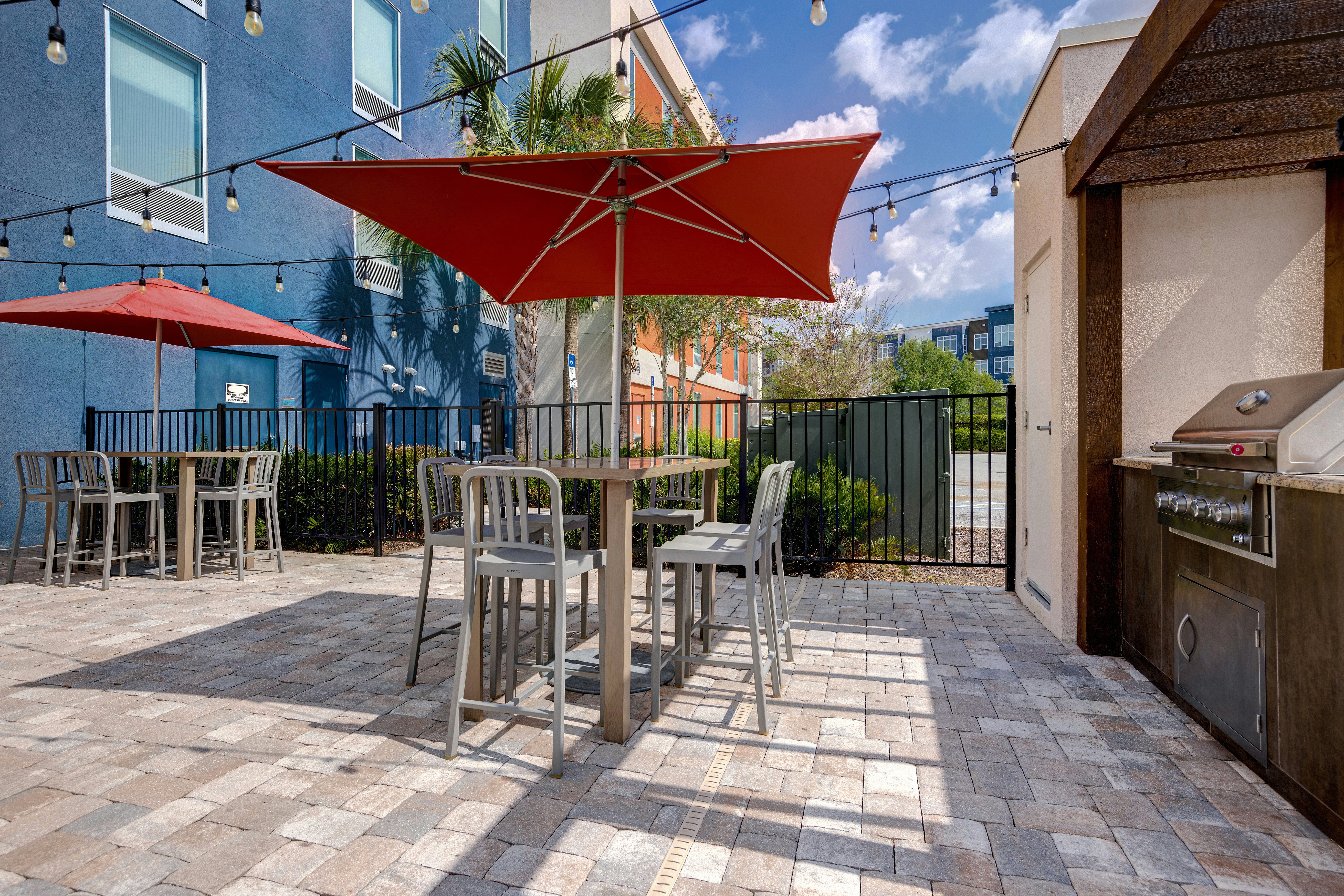 Home2 Suites by Hilton Orlando International Drive South 43/44
