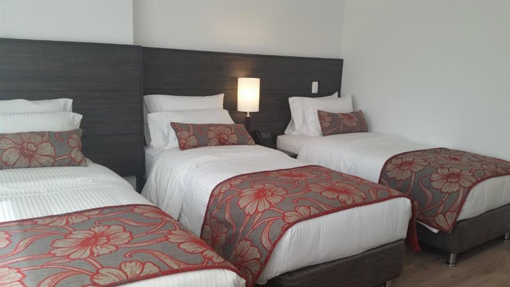 AZ HOTEL 21/60