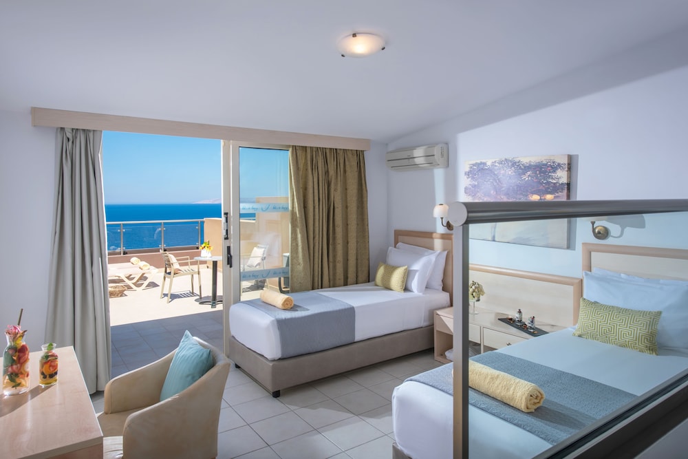 Blue Bay Resort Hotel 12/35