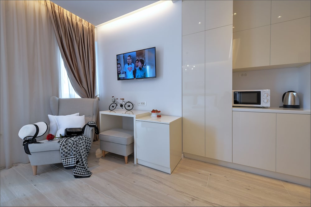 Via Porto Rooms 32/49
