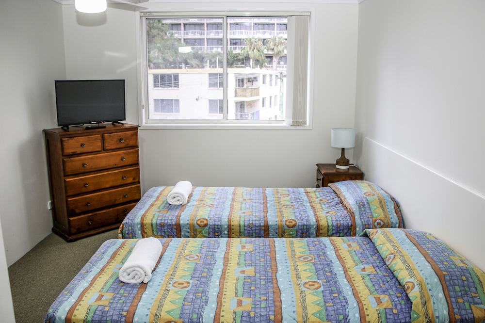 Surfers Beach Holiday Apartments 29/45