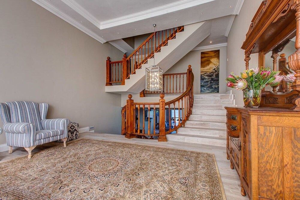 Marine Manor 24/35