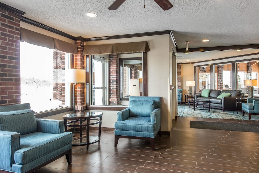 Comfort Inn Weirton - Steubenville 24/39