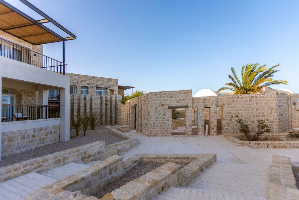 Wadi Sabarah Lodge 48/50