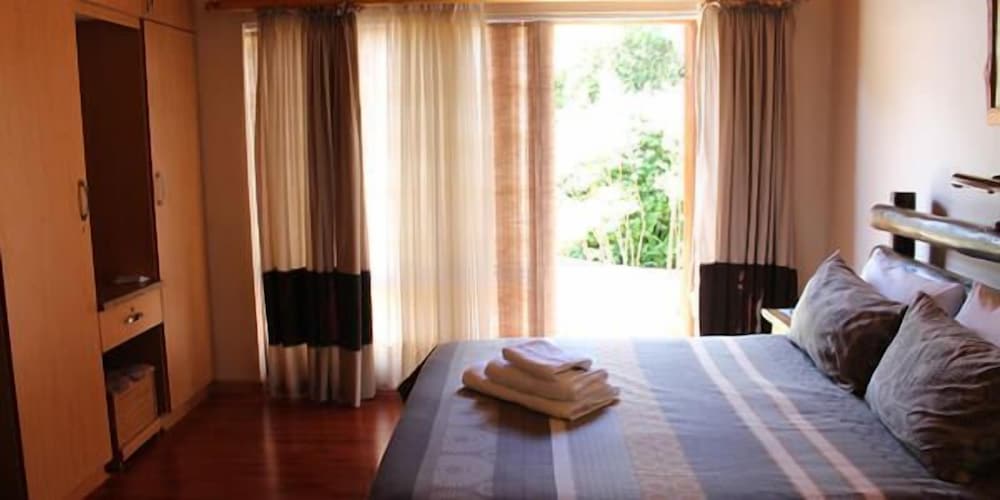Aark Guest Lodge cc Boutique Hotel 5/22