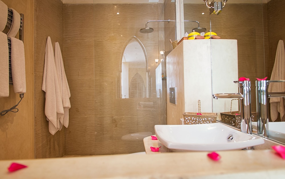 Riad Infinity Sea 71/74