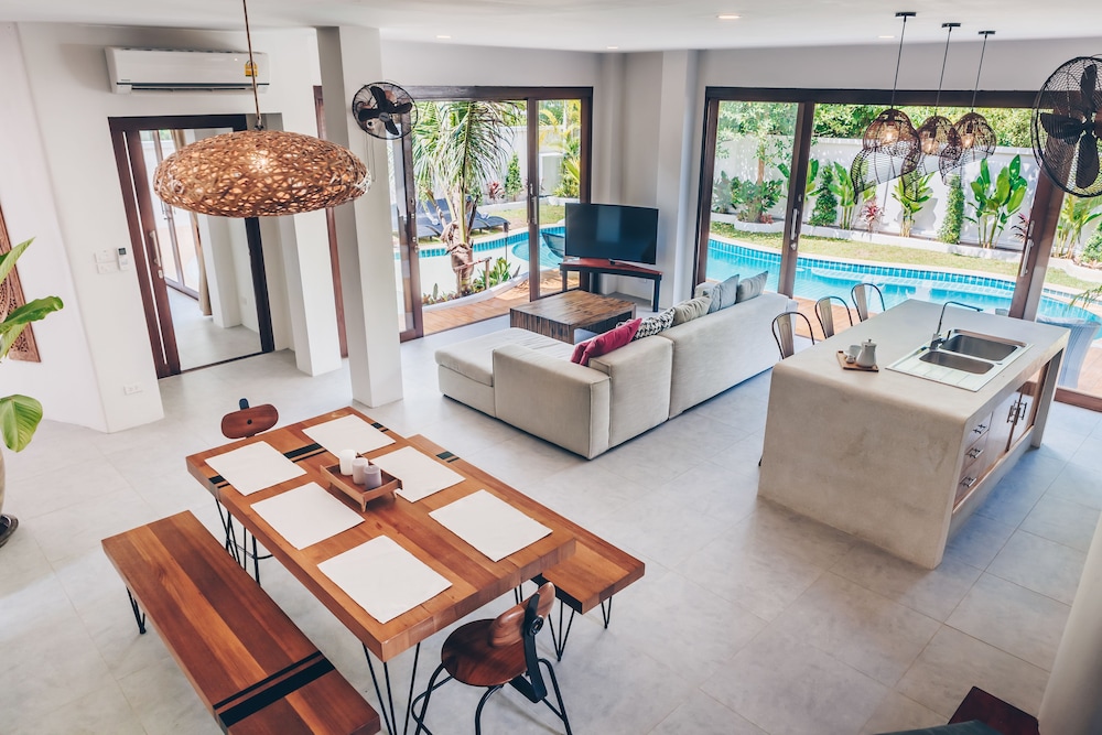 Coco Lilly Villas 50/79