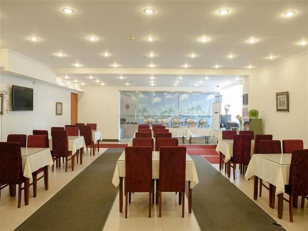 GreenTree Inn Changzhou Dinosaur City Qingyang North Road Business Hotel 33/40