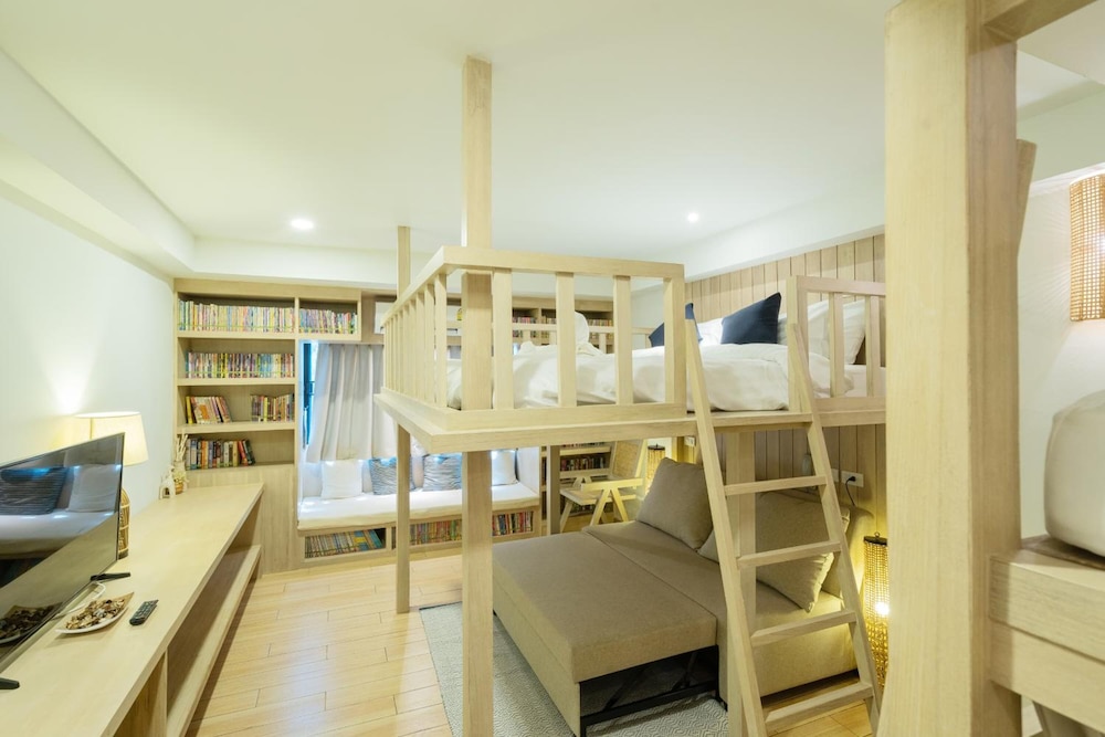 Amaka Bed Breakfast 54/67