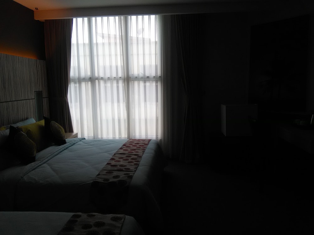Grand Medallion Hotel 14/48