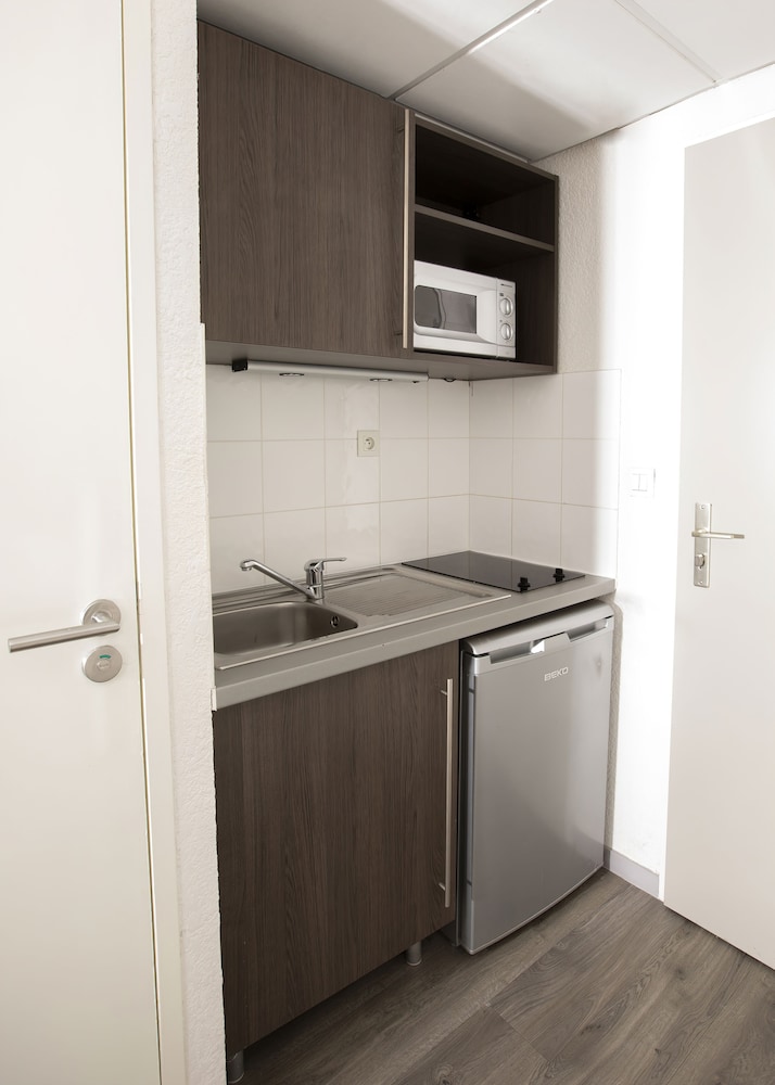 Adagio Access Orleans 3/56