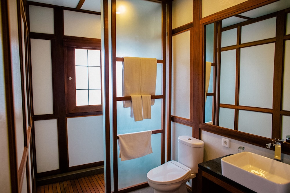 Suarapura Resort and SPA 46/50