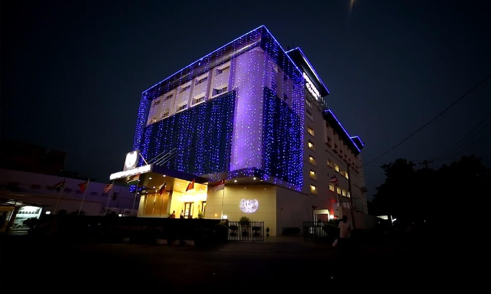Goutham Grand Hotel 1/26