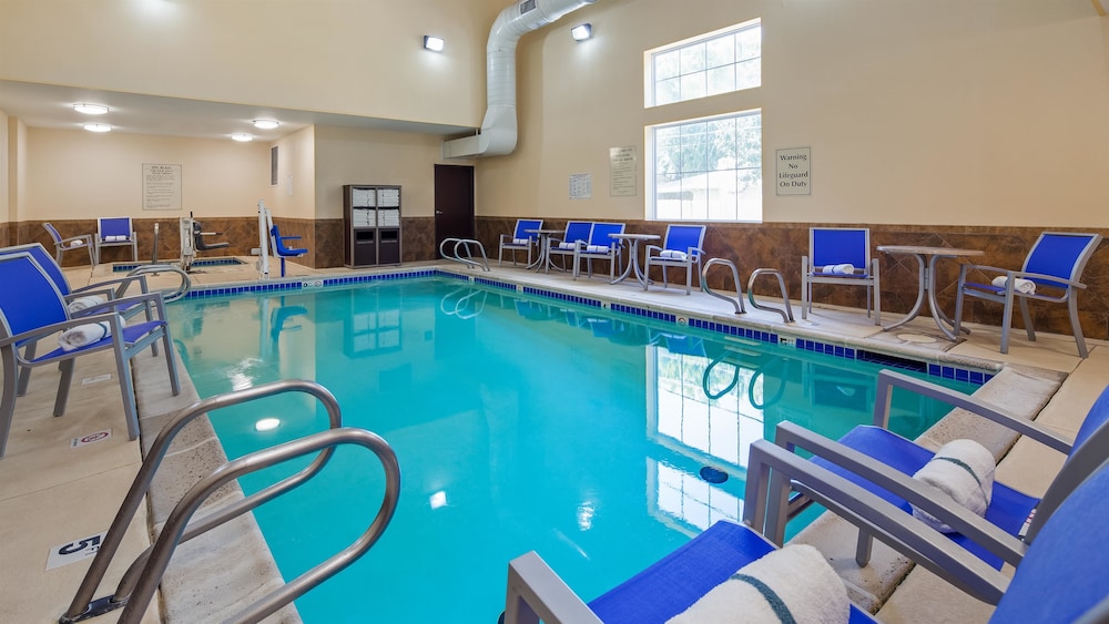 Best Western Plus Eastgate Inn & Suites 4/32