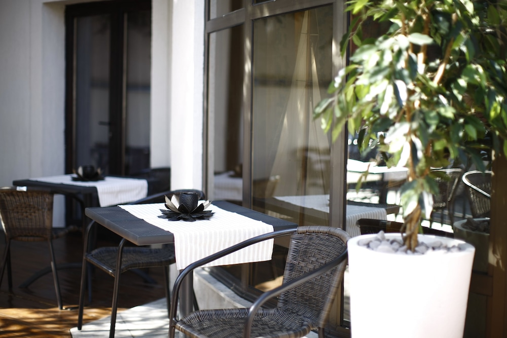 Garni Hotel Vozarev 50/67