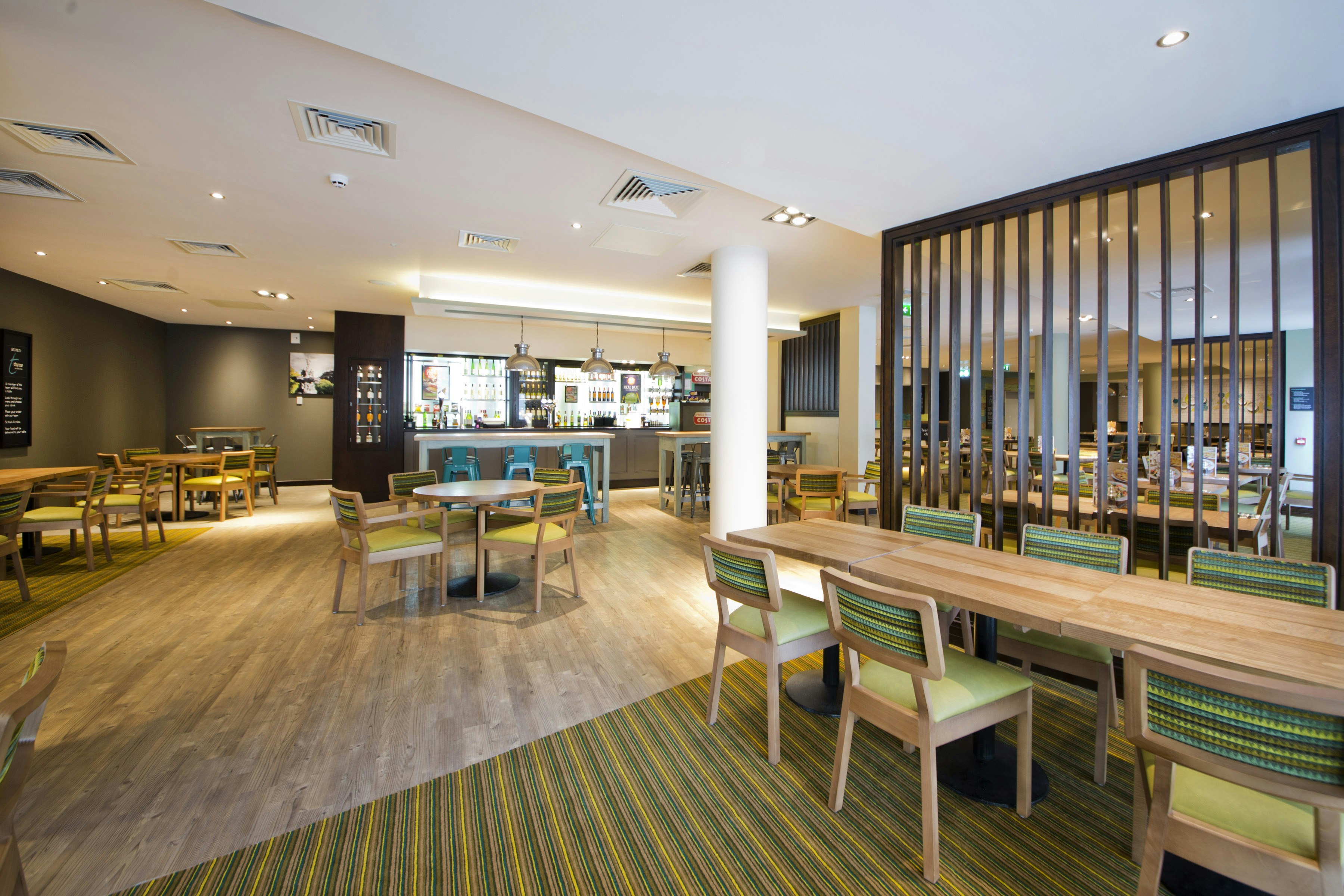 Premier Inn Edinburgh City Centre Royal Mile 29/37
