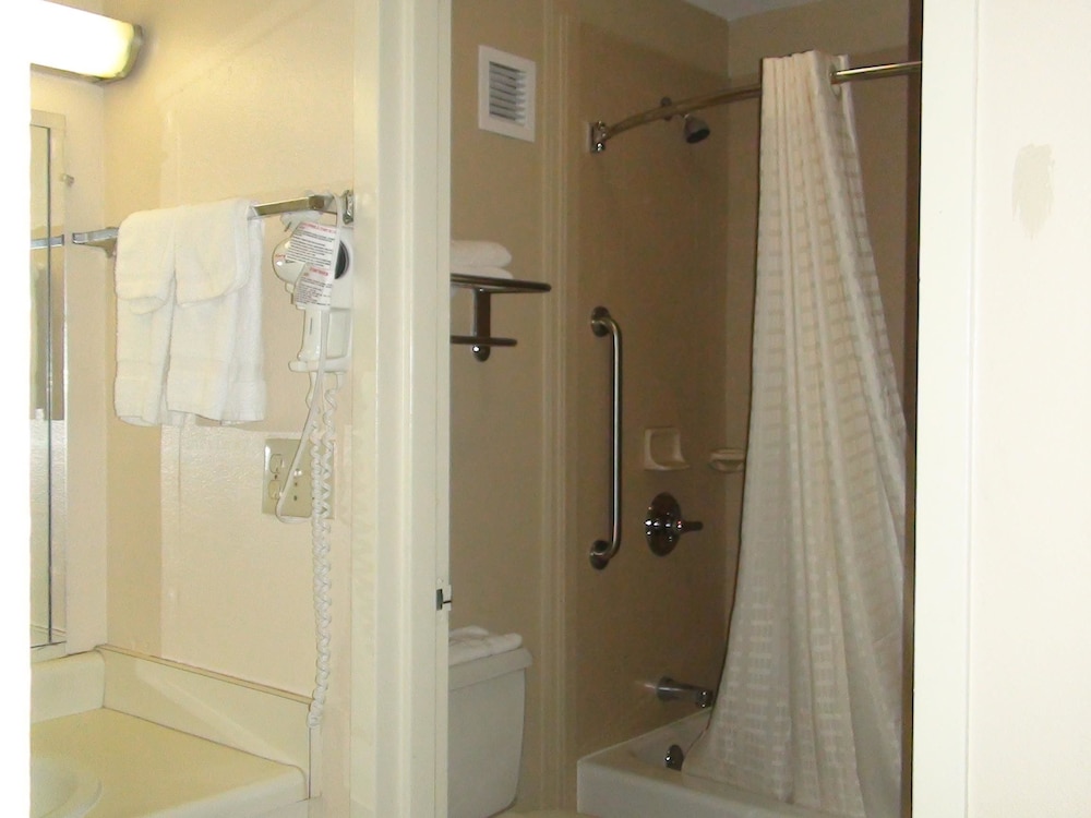 Motel6 Oklahoma City, OK - Frontier City 9/55