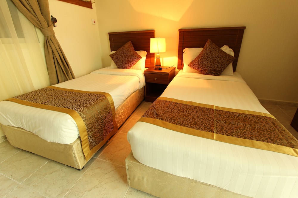 بنايه خليفه(Khalifa Tower Hotel Apartments) 26/69