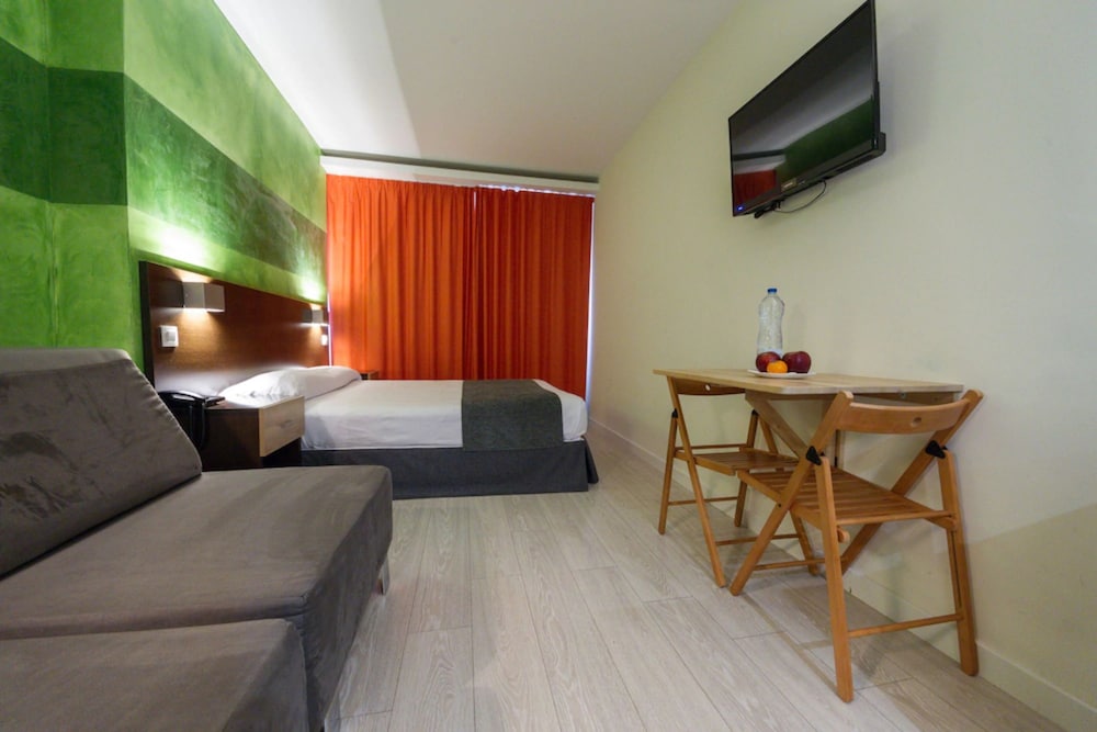 Apartamentos Recoletos 17/65