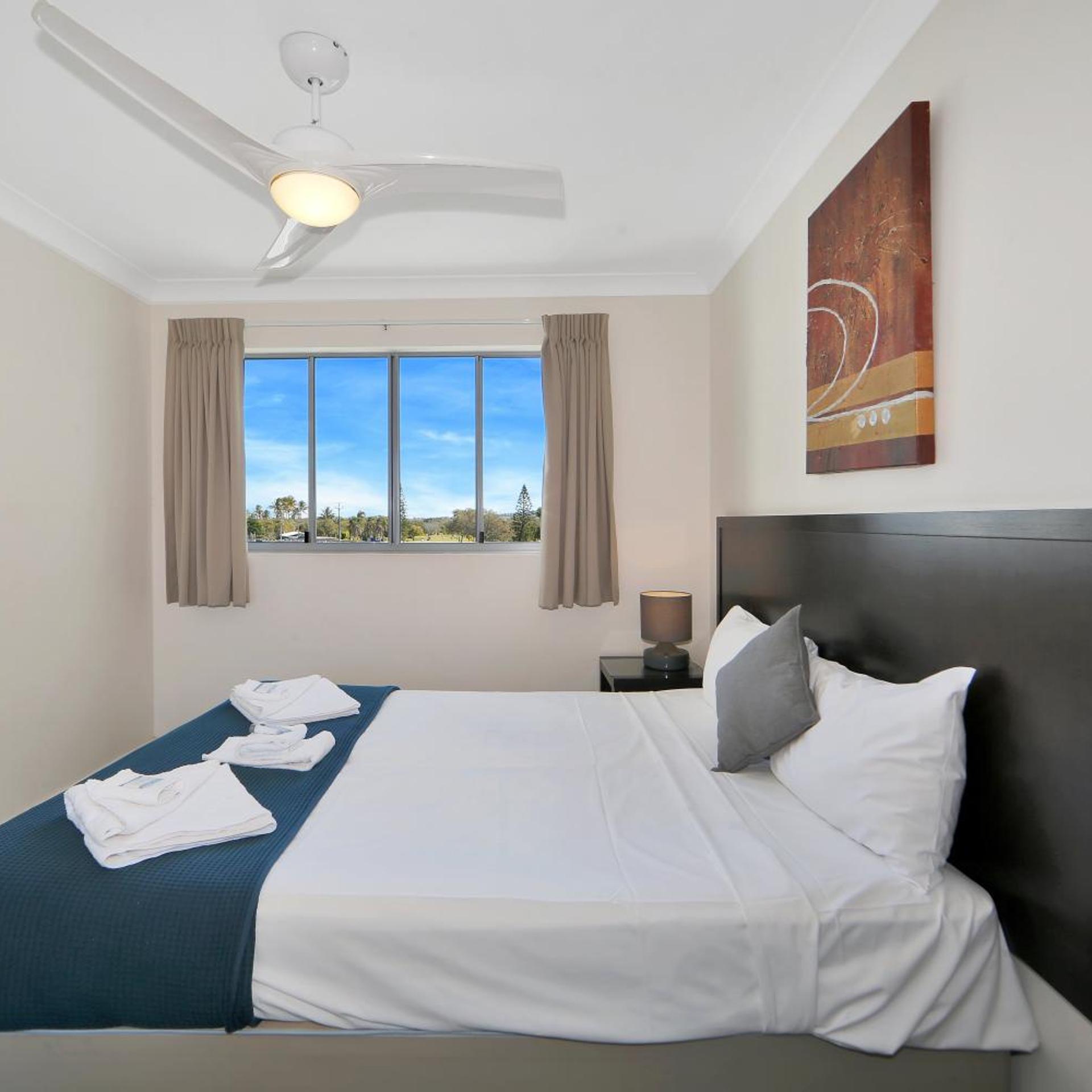 2 Bedrooms, Apartment, Sunset View