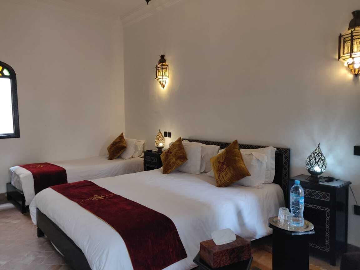 غرفة عائلية بسرير كوين وسريرين منفصلين بإطلالة على الفناء بغرفة نوم واحدة، Riad Dar Foundouk & Spa 8/10