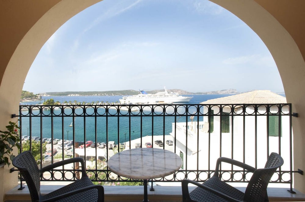 Hotel Karalis City 73/74