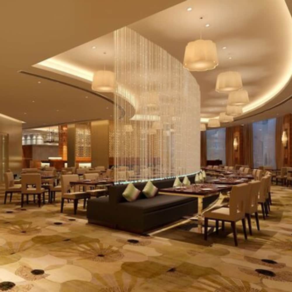 New Century Hotel Taizhou 10/15