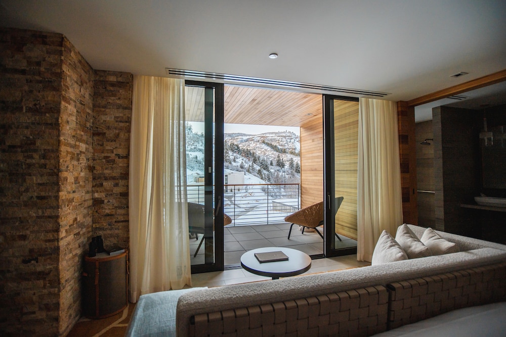 The Lodge at Blue Sky Auberge Resorts Collection 45/67