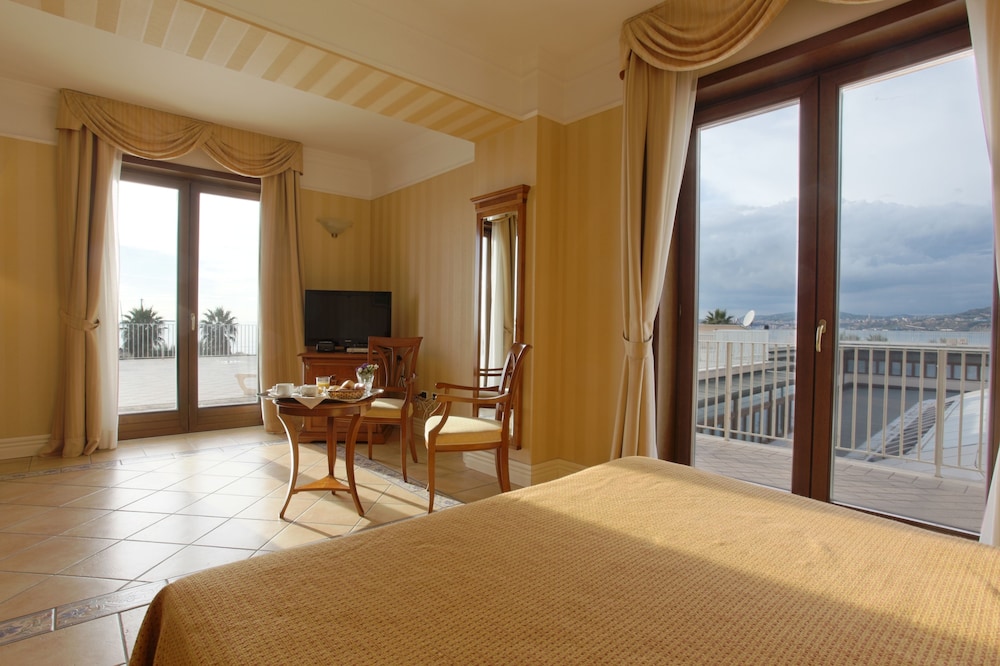 Dioscuri Bay Palace Hotel 29/75