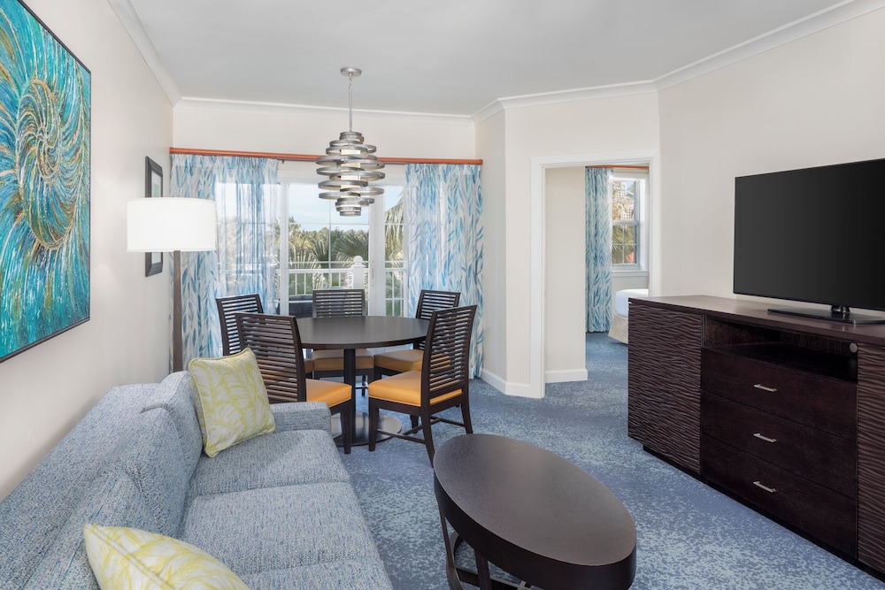 Harborside Resort At Atlantis 45/72
