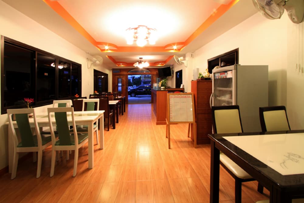 Phuket Airport Inn 41/52