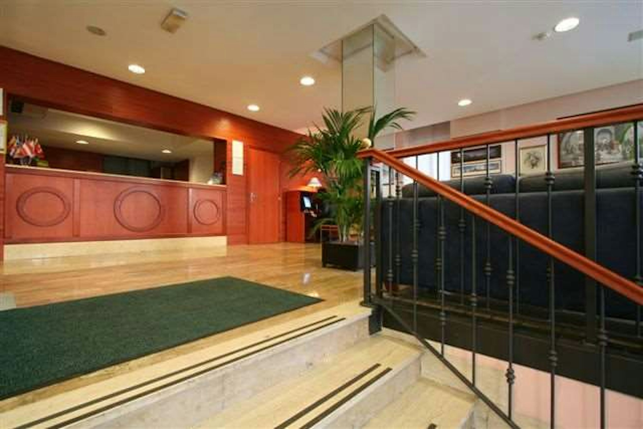 Hotel Rex Milano 7/40